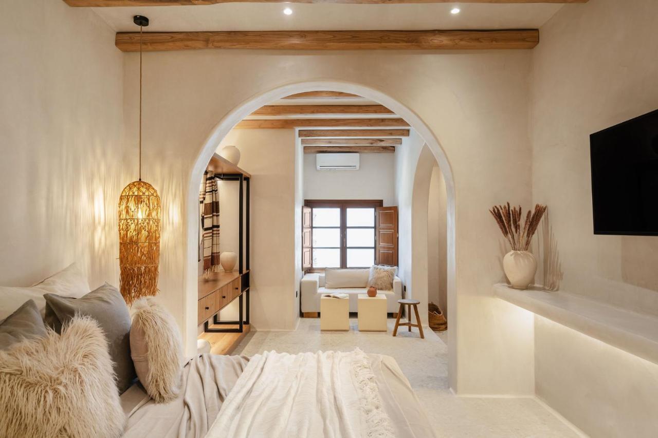 Stoa Suites Naxos City Экстерьер фото