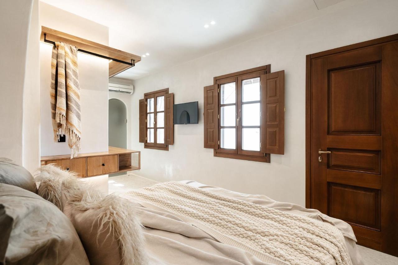 Stoa Suites Naxos City Экстерьер фото