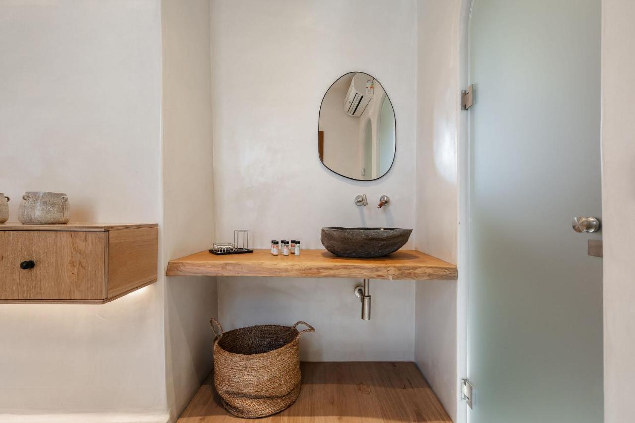 Stoa Suites Naxos City Экстерьер фото